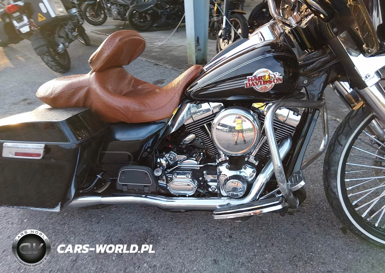 2005 Harley-Davidson Flhtcui VIN:1HD1FCW165Y604616 - 8