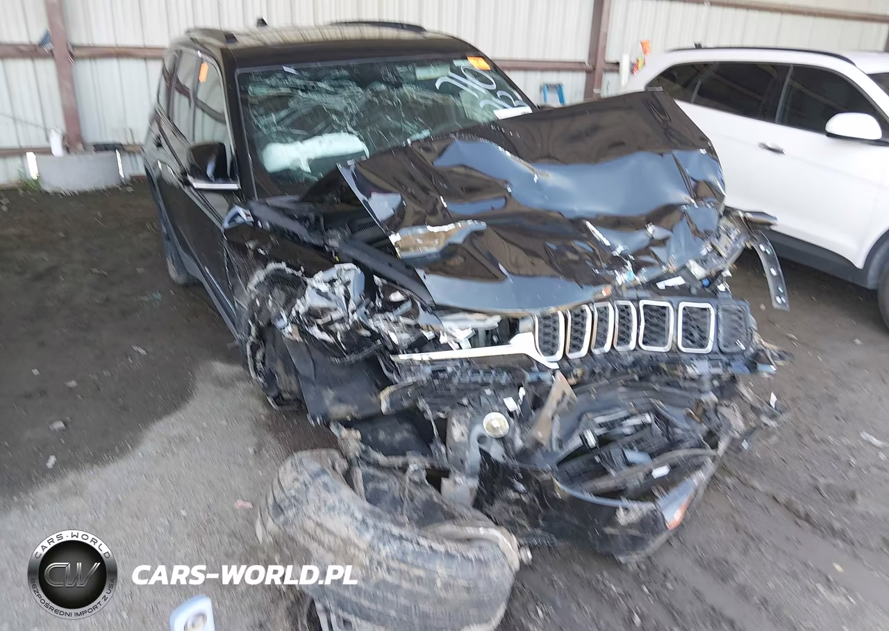 2025 Jeep Grand Cherokee 4Xe VIN:1C4RJYB69S8693076 - 17