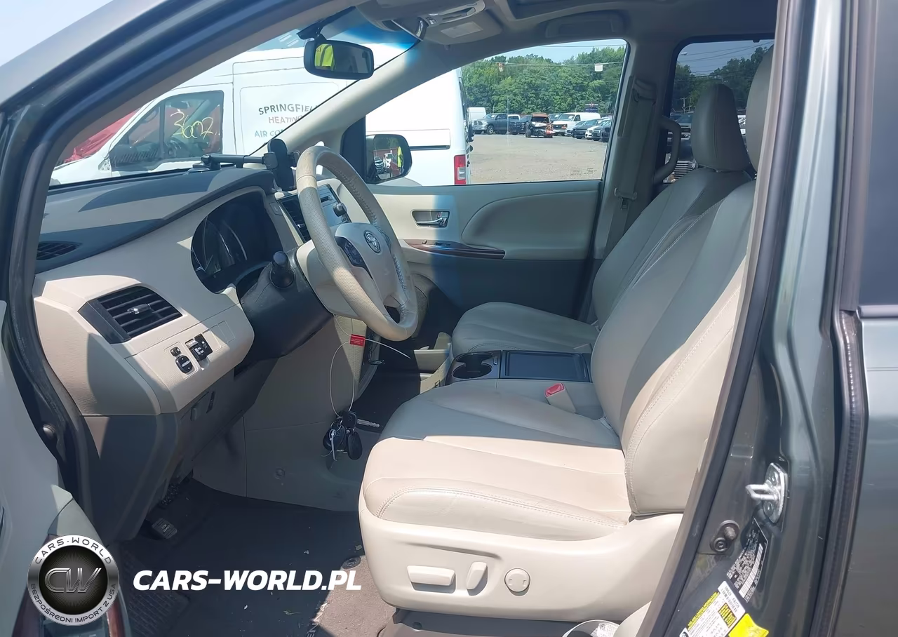 2013 Toyota Sienna Xle V6 8 Passenger VIN:5TDYK3DC5DS373573 - 5