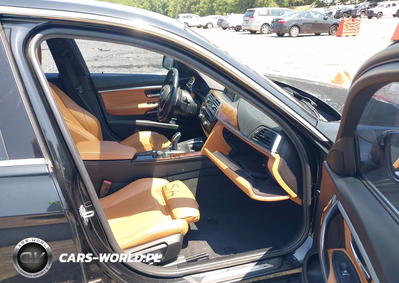 2018 BMW 330I xDrive VIN:WBA8D9C55JEM32362 - 5