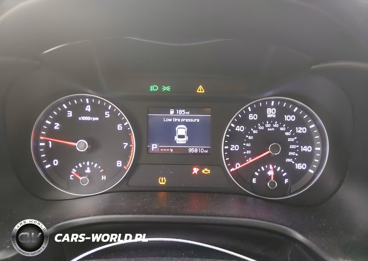 2020 Kia Forte Lxs VIN:3KPF24AD7LE183096 - 7