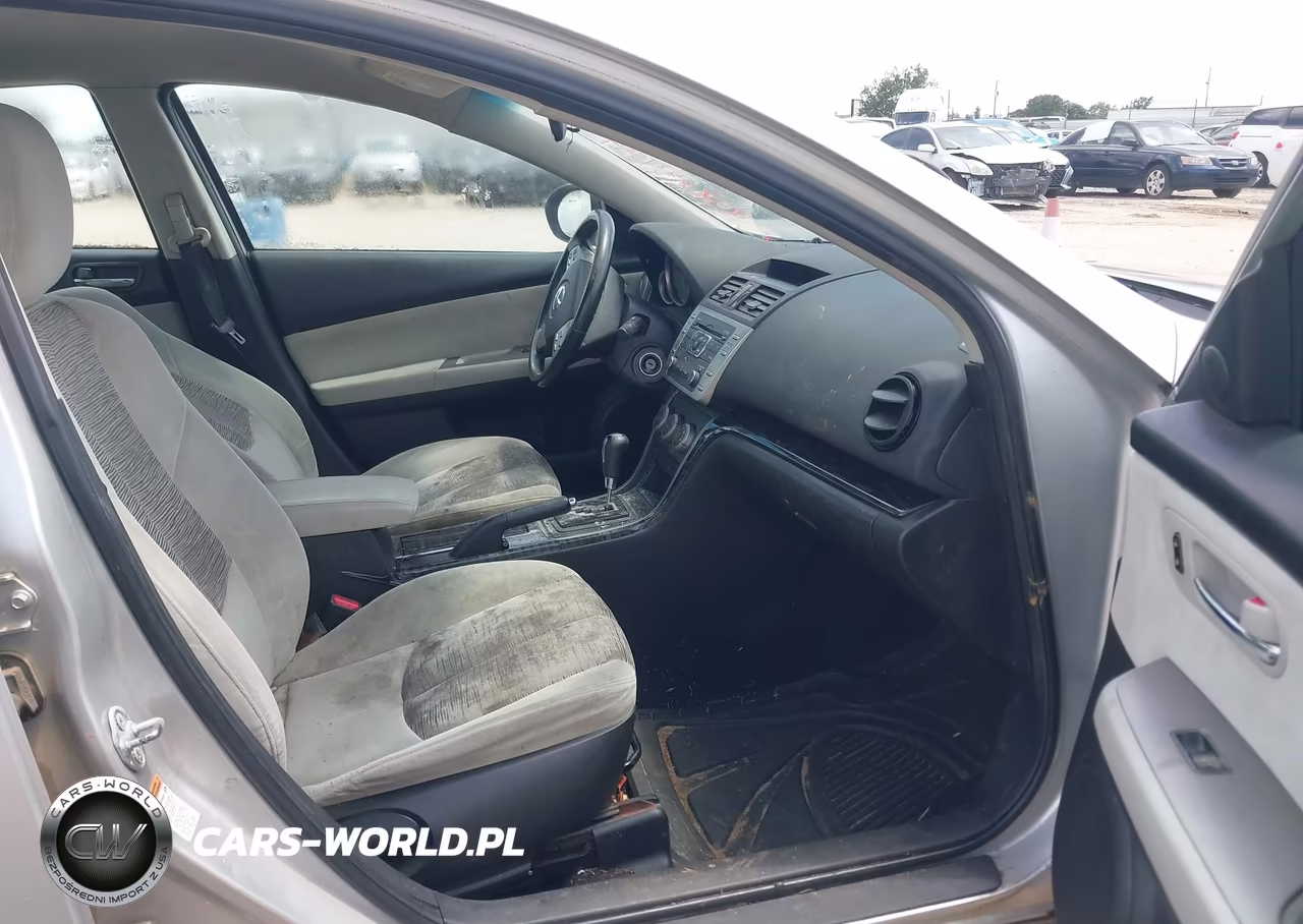 2010 Mazda Mazda6 I Touring VIN:1YVHZ8CH3A5M32010 - 5