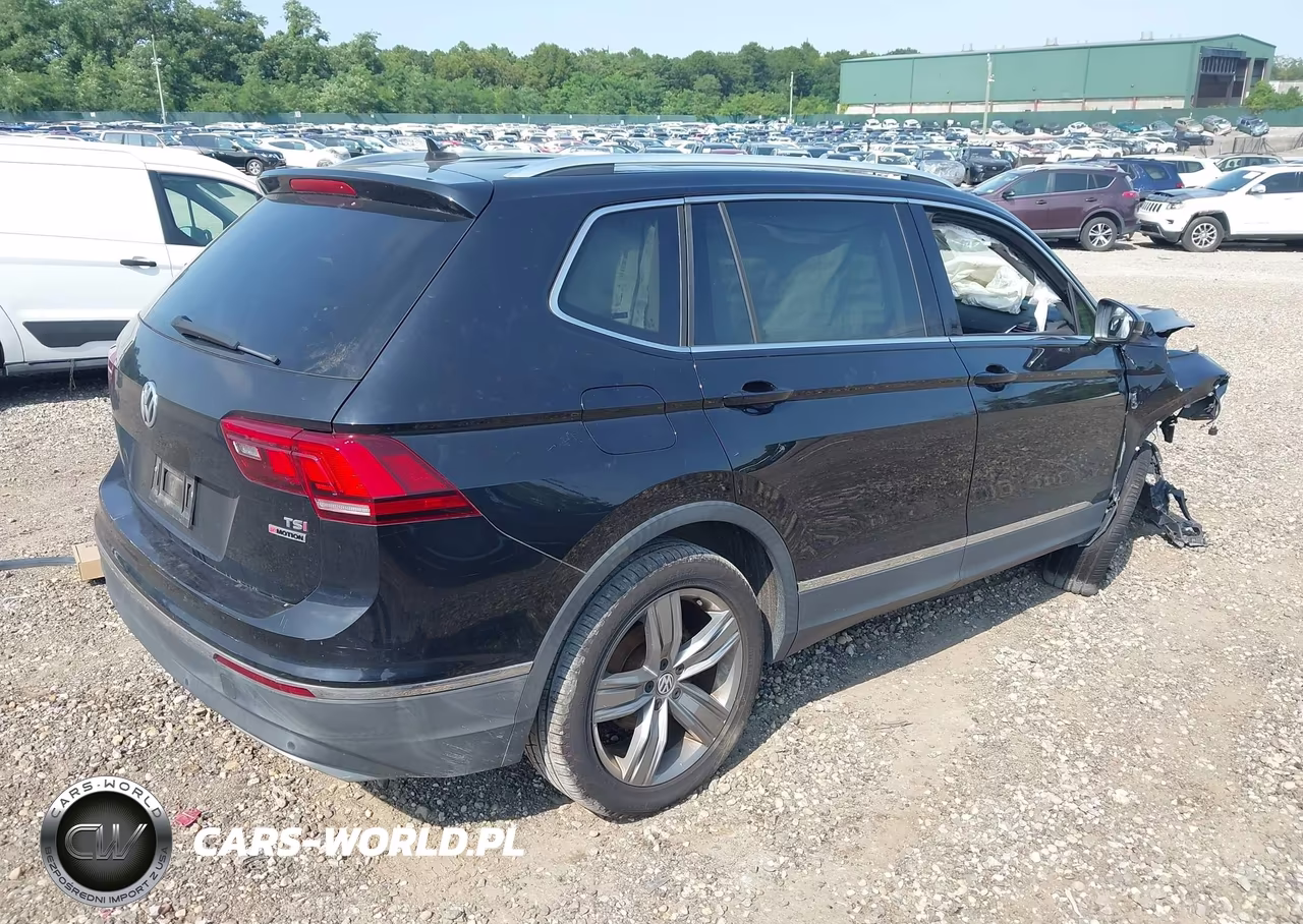 2018 Volkswagen Tiguan 2.0T Sel Premium VIN:3VV4B7AX5JM004531 - 4