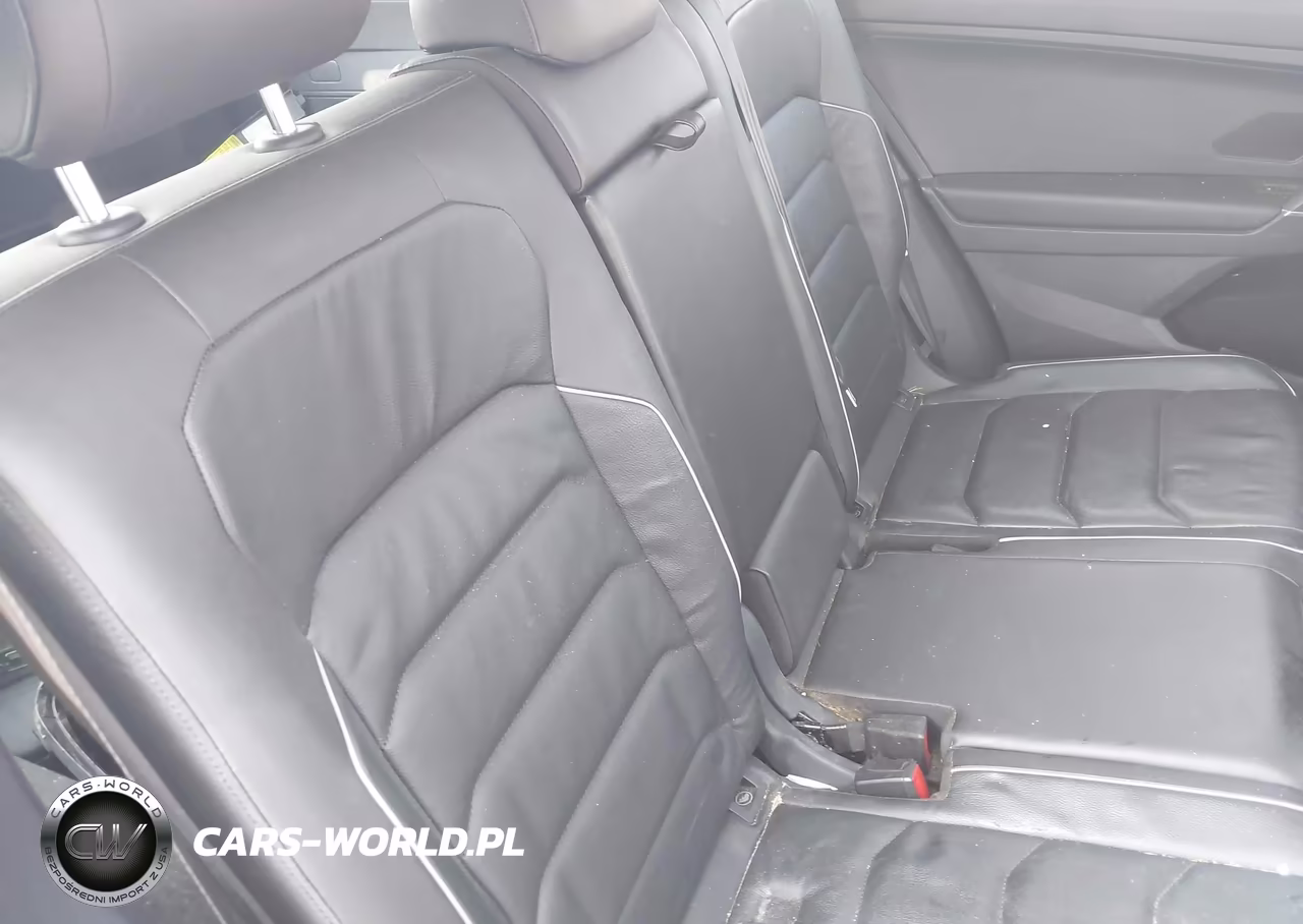 2018 Volkswagen Tiguan 2.0T Sel Premium VIN:3VV4B7AX5JM004531 - 8