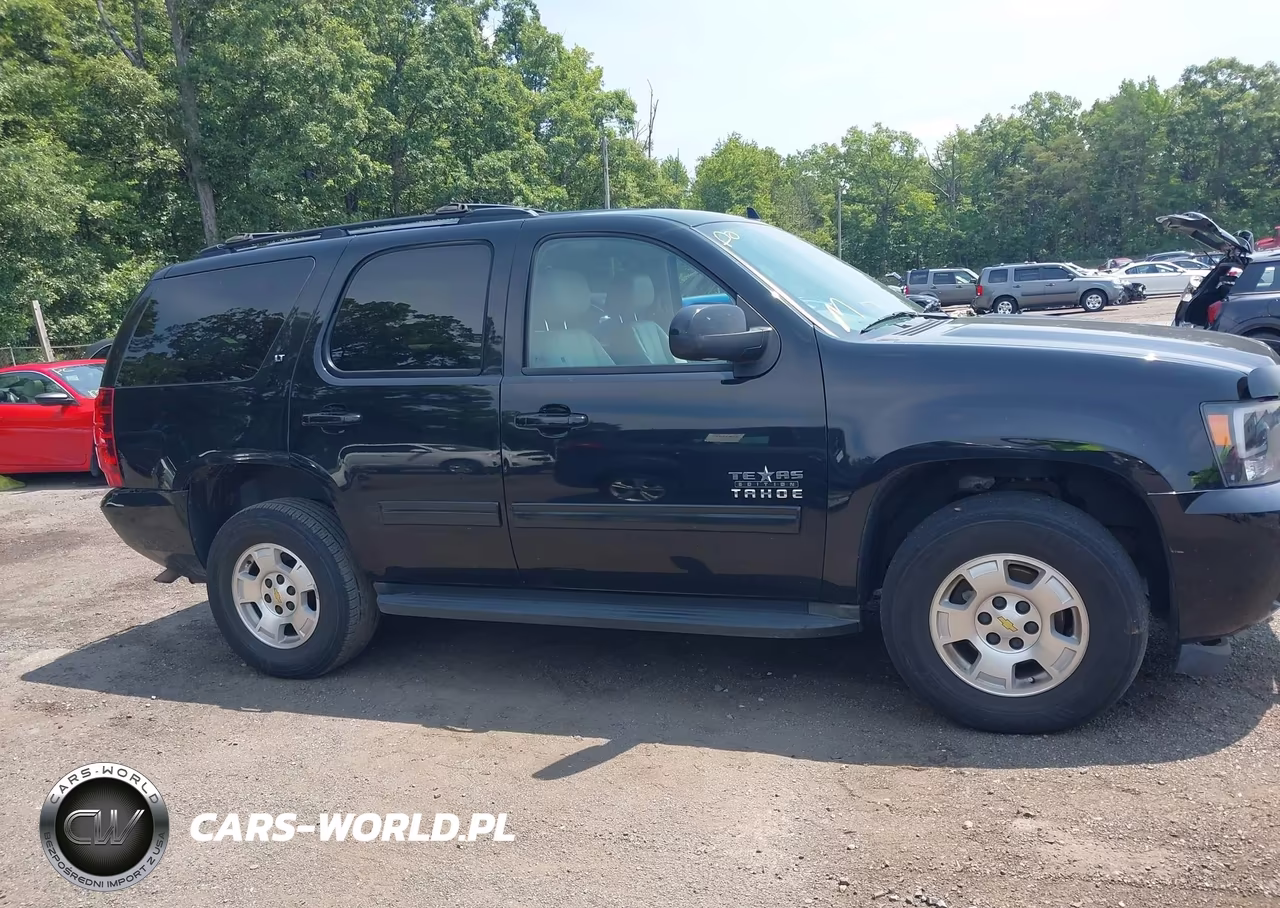 2011 Chevrolet Tahoe Lt VIN:1GNSKBE07BR373601 - 13