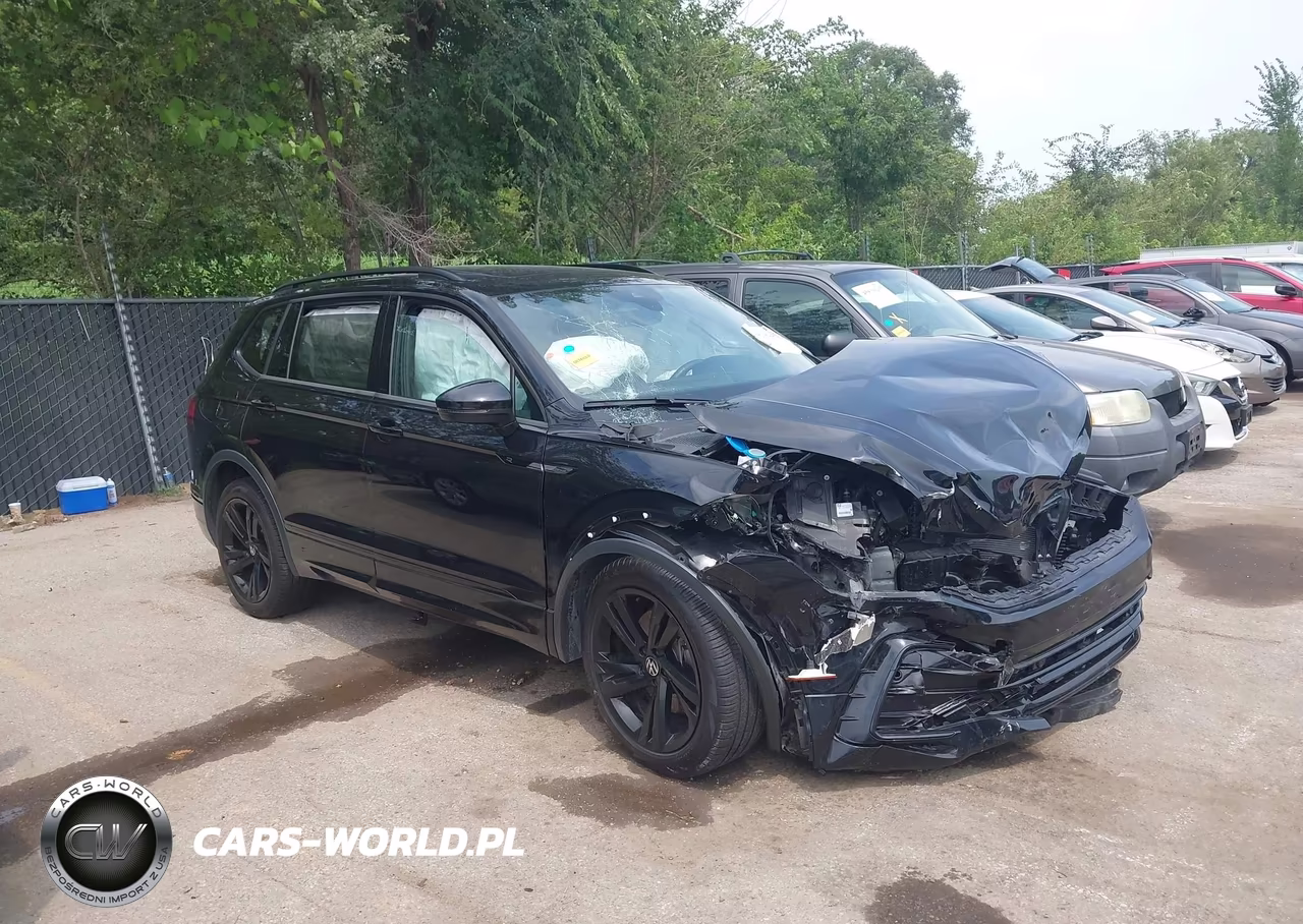 2024 Volkswagen Tiguan 2.0T Se R-Line Black