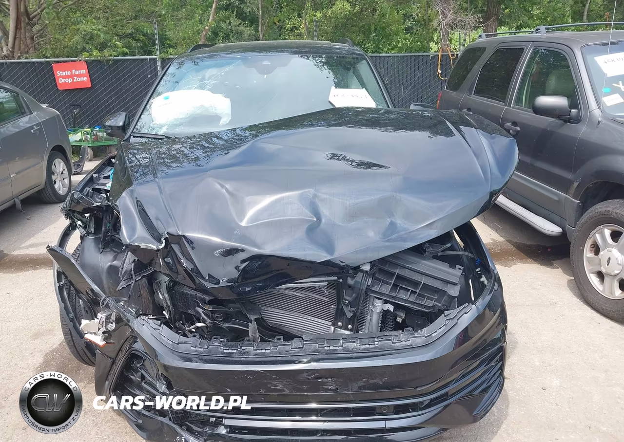 2024 Volkswagen Tiguan 2.0T Se R-Line Black VIN:3VV8B7AX9RM233484 - 12