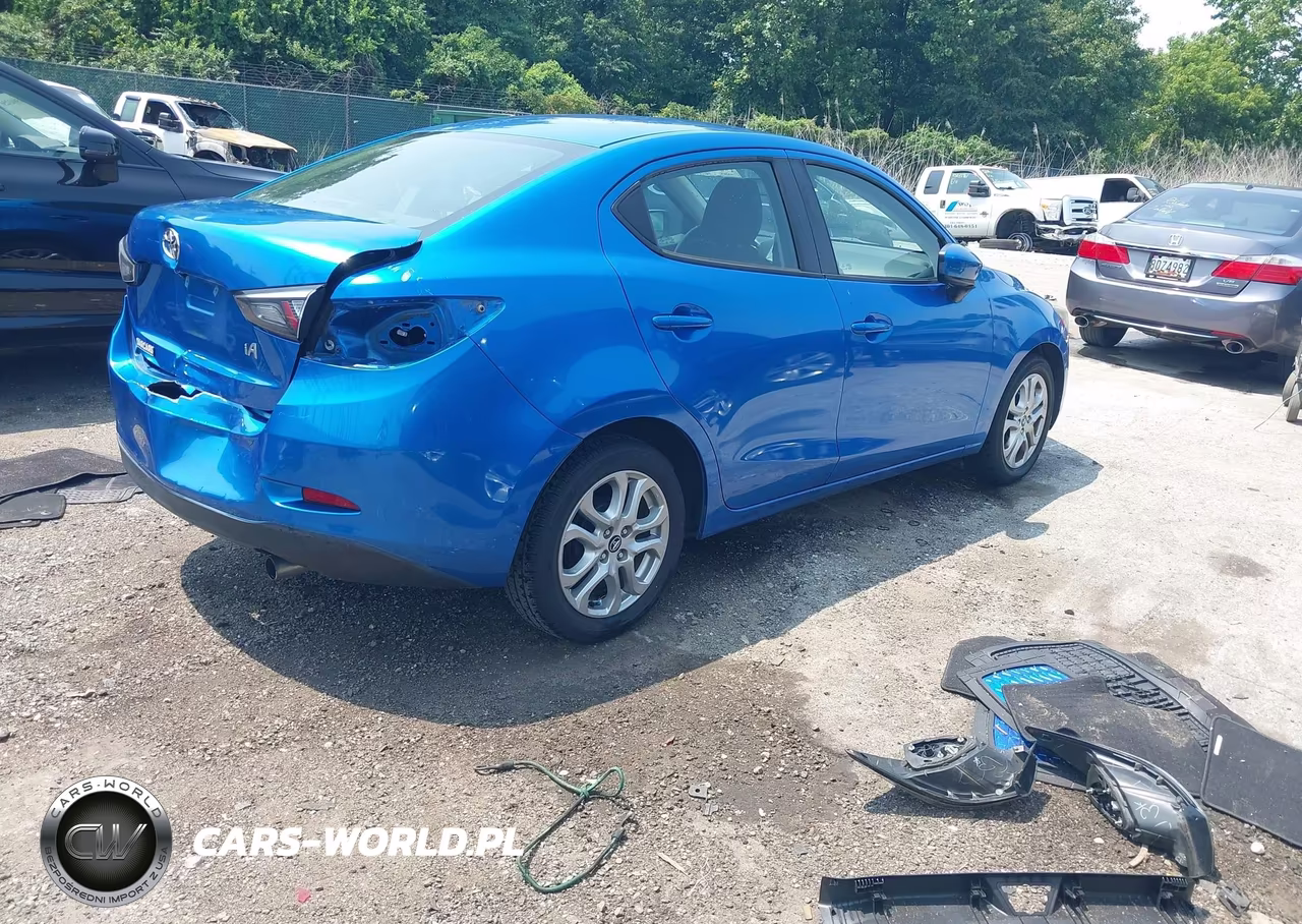 2018 Toyota Yaris Ia VIN:3MYDLBYVXJY310895 - 4