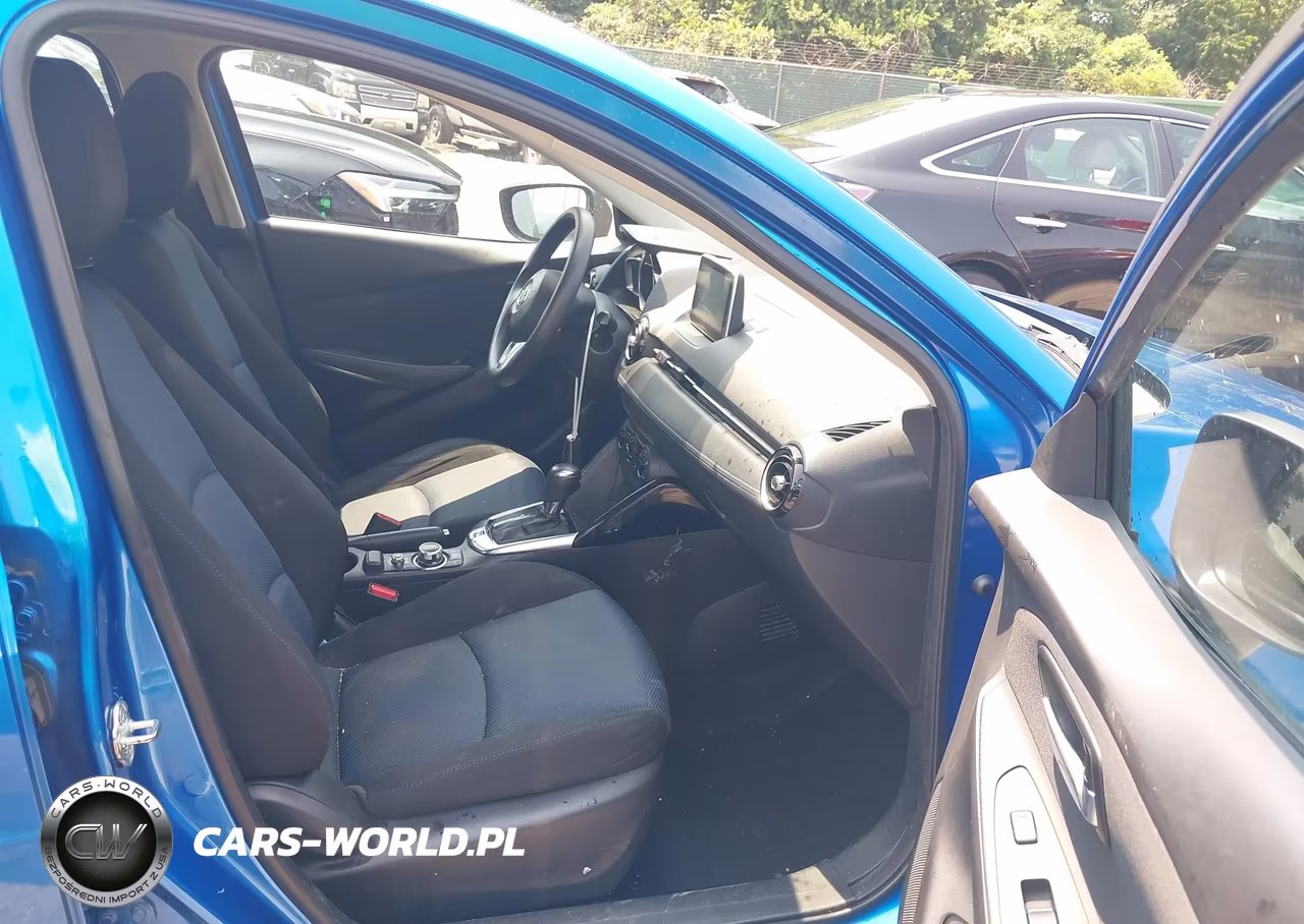 2018 Toyota Yaris Ia VIN:3MYDLBYVXJY310895 - 5
