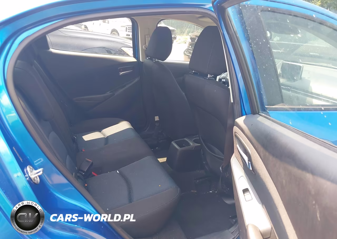 2018 Toyota Yaris Ia VIN:3MYDLBYVXJY310895 - 8
