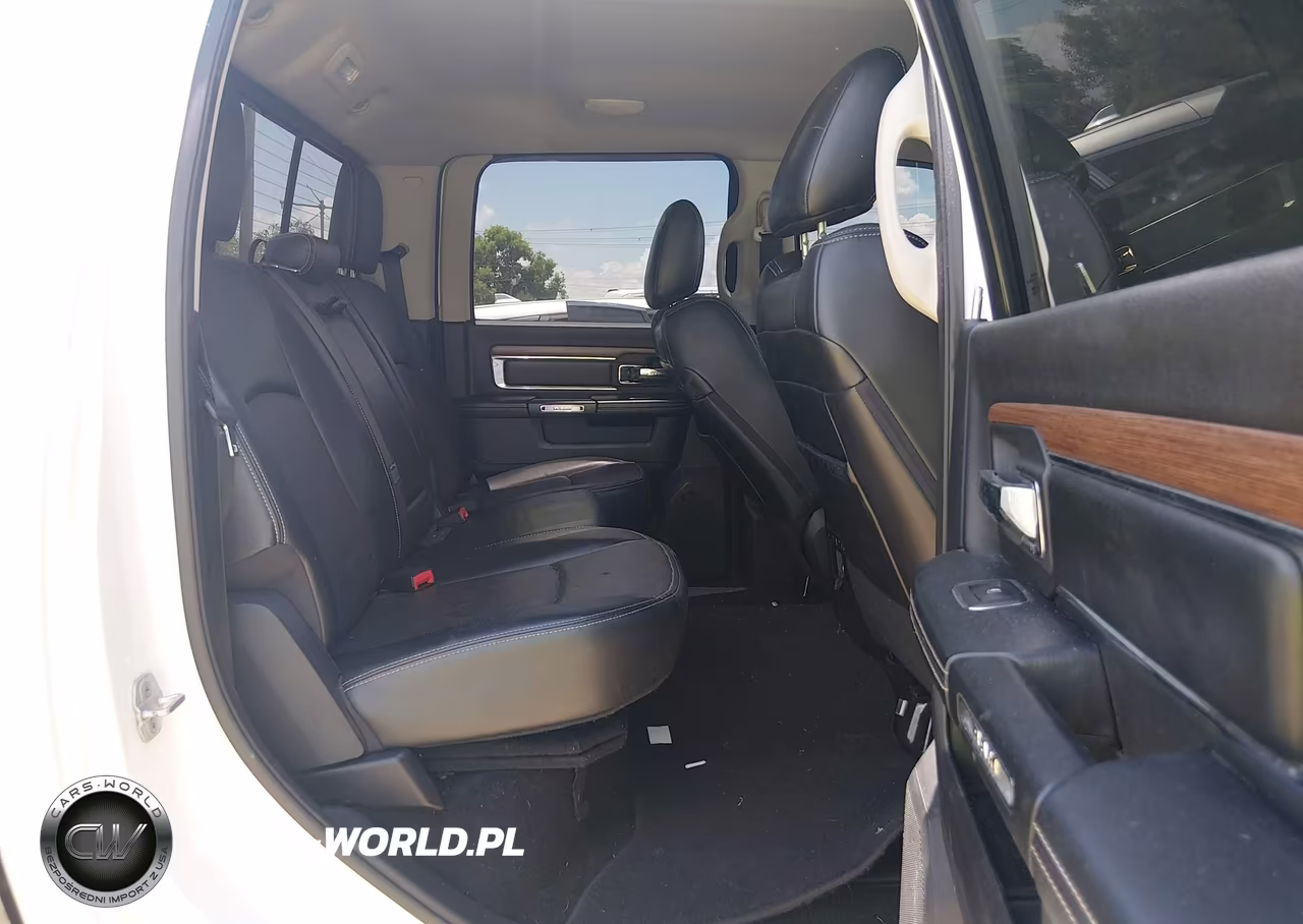 2013 Ram 2500 Laramie VIN:3C6UR5FL5DG575872 - 8