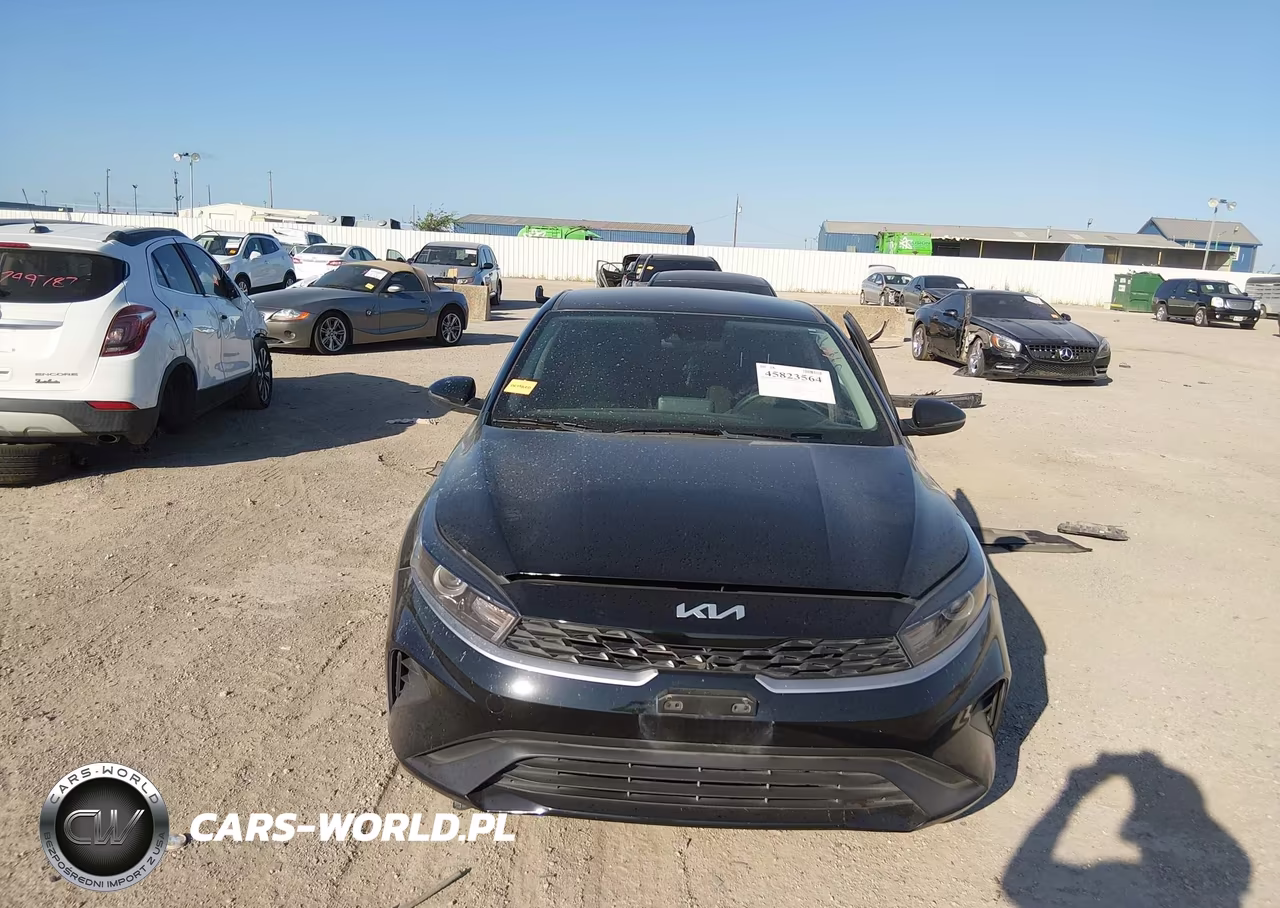2024 Kia Forte Lxs VIN:3KPF24AD8RE838052 - 12