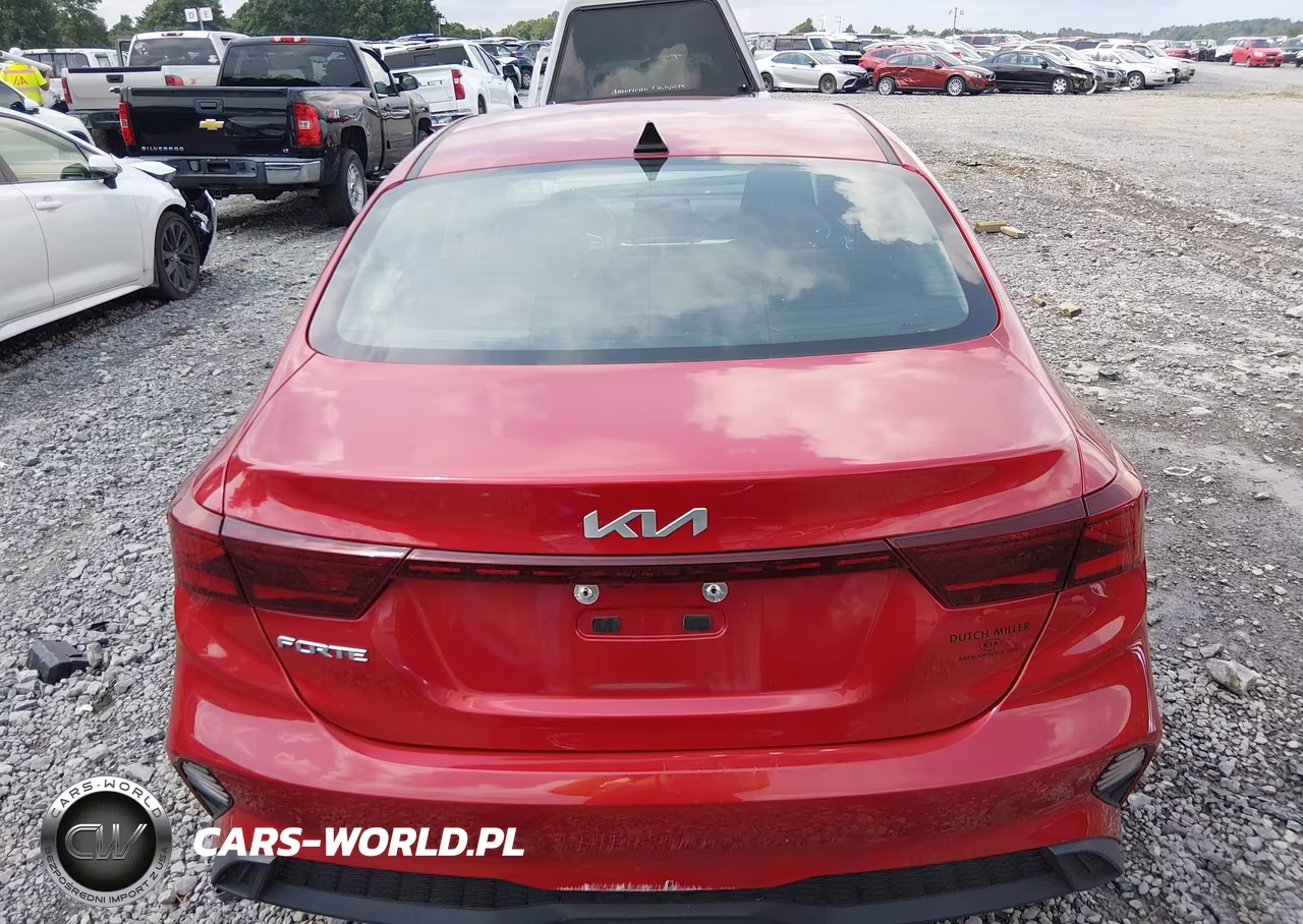 2022 Kia Forte Lxs VIN:3KPF24AD3NE430813 - 16