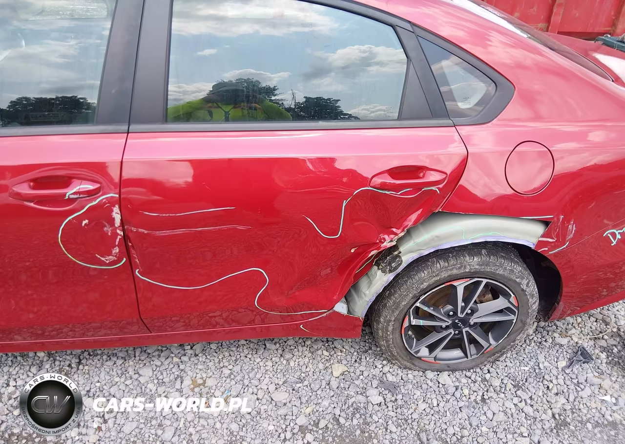 2022 Kia Forte Lxs VIN:3KPF24AD3NE430813 - 6