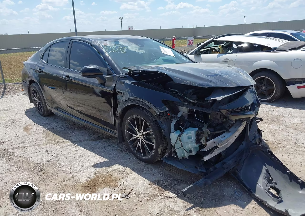 2021 Toyota Camry Se