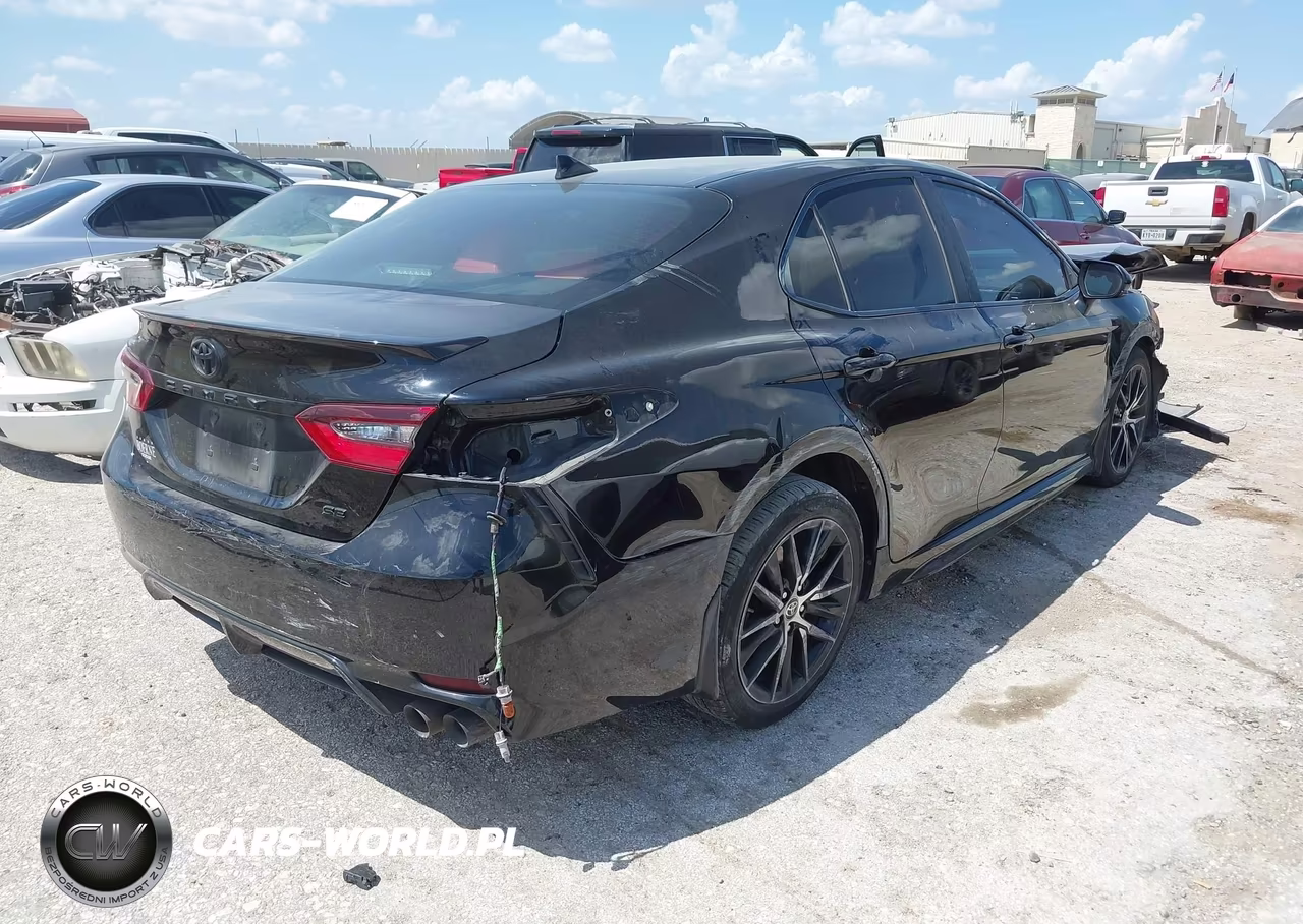 2021 Toyota Camry Se VIN:4T1G11AKXMU513882 - 4