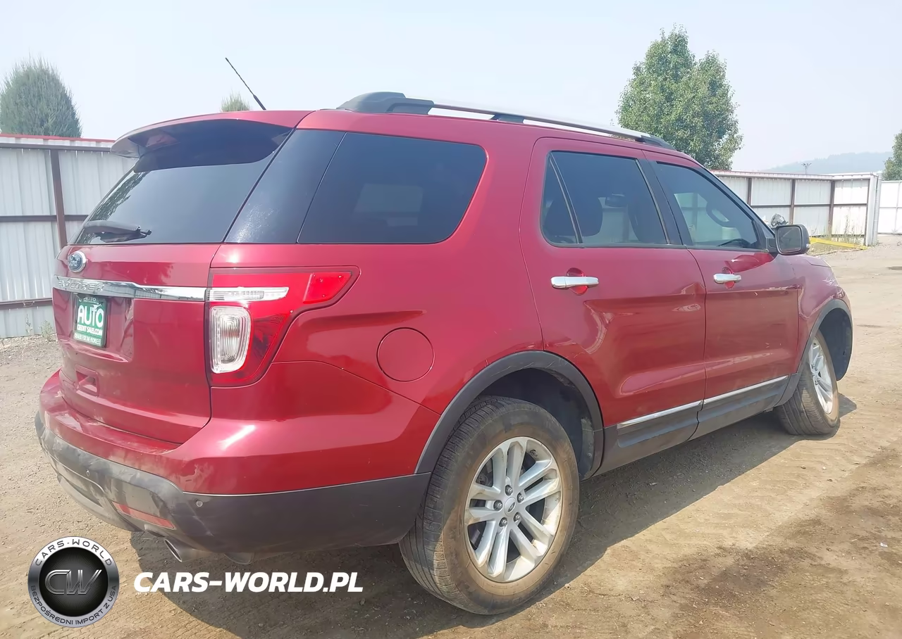 2013 Ford Explorer Xlt VIN:1FM5K8D89DGC30093 - 4