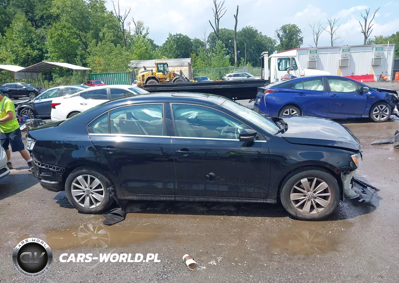 2015 Volkswagen Jetta 2.0L Tdi Se VIN:3VWLA7AJ5FM325403 - 13