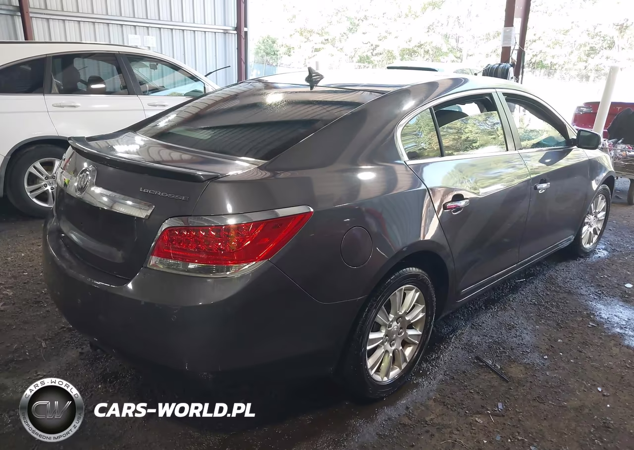 2013 Buick Lacrosse Leather Group VIN:1G4GC5ER2DF304536 - 4
