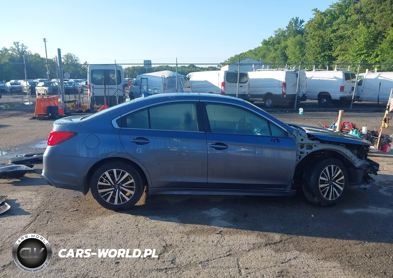 2018 Subaru Legacy 2.5I Premium VIN:4S3BNAH61J3018399 - 14