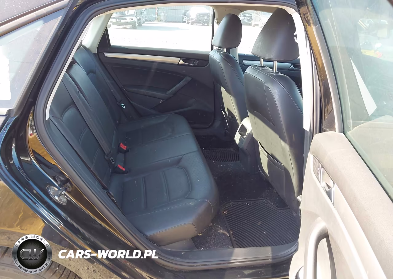 2014 Volkswagen Passat 2.5L Wolfsburg Edition VIN:1VWAP7A31EC007284 - 8