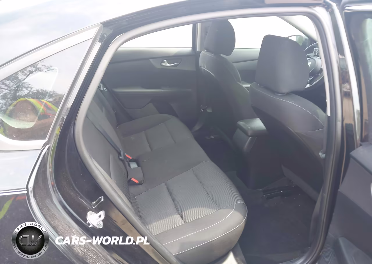 2019 Kia Forte Fe VIN:3KPF24AD8KE011934 - 8