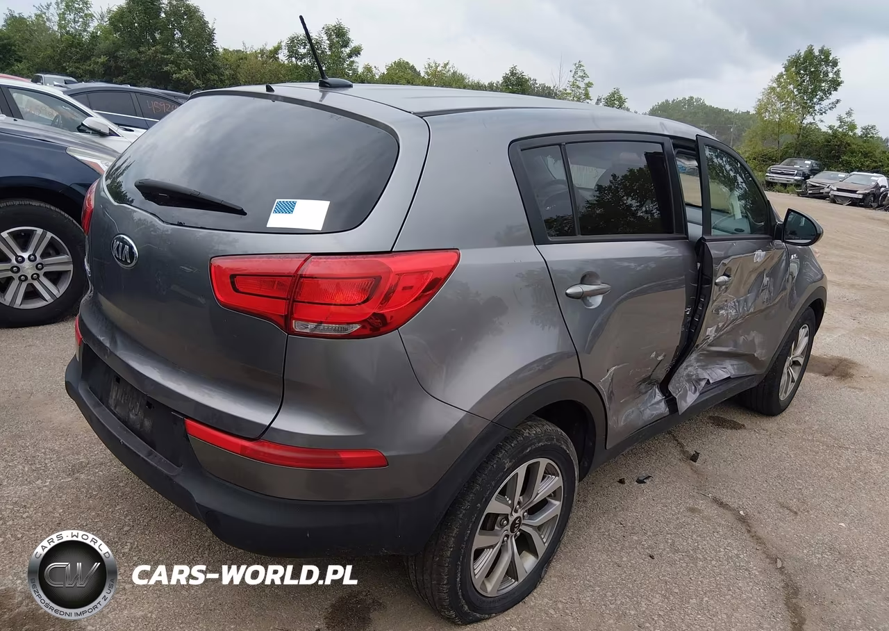 2016 Kia Sportage Lx VIN:KNDPBCACXG7838606 - 4