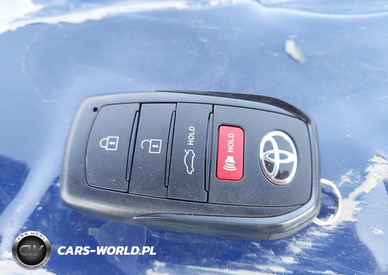 2026 Toyota Camry Le VIN:4T1DAACK3TU329141 - 11