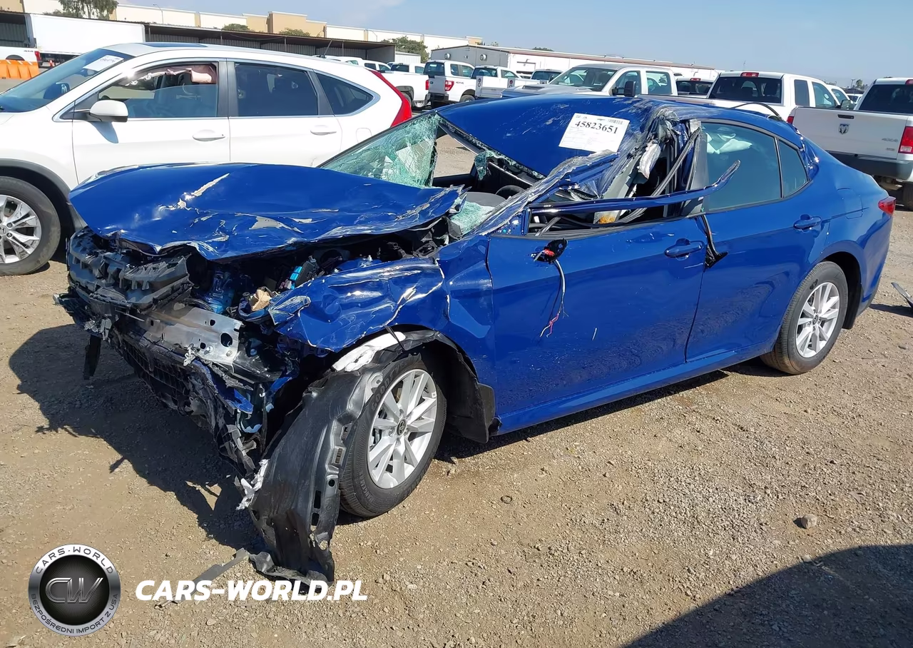 2026 Toyota Camry Le VIN:4T1DAACK3TU329141 - 2