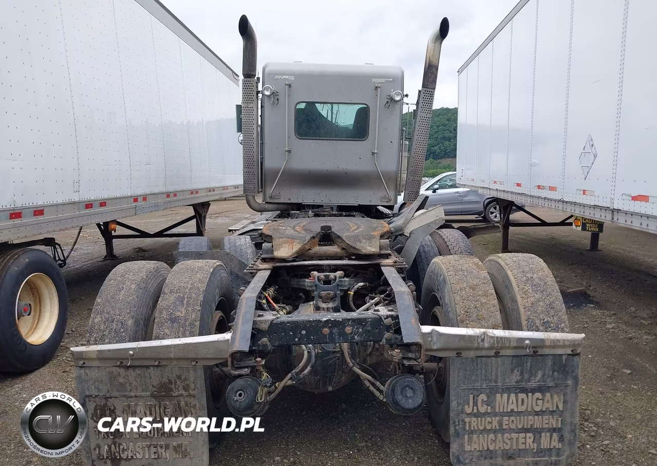 2018 Kenworth W900 VIN:1XKWD40X5JJ219958 - 19