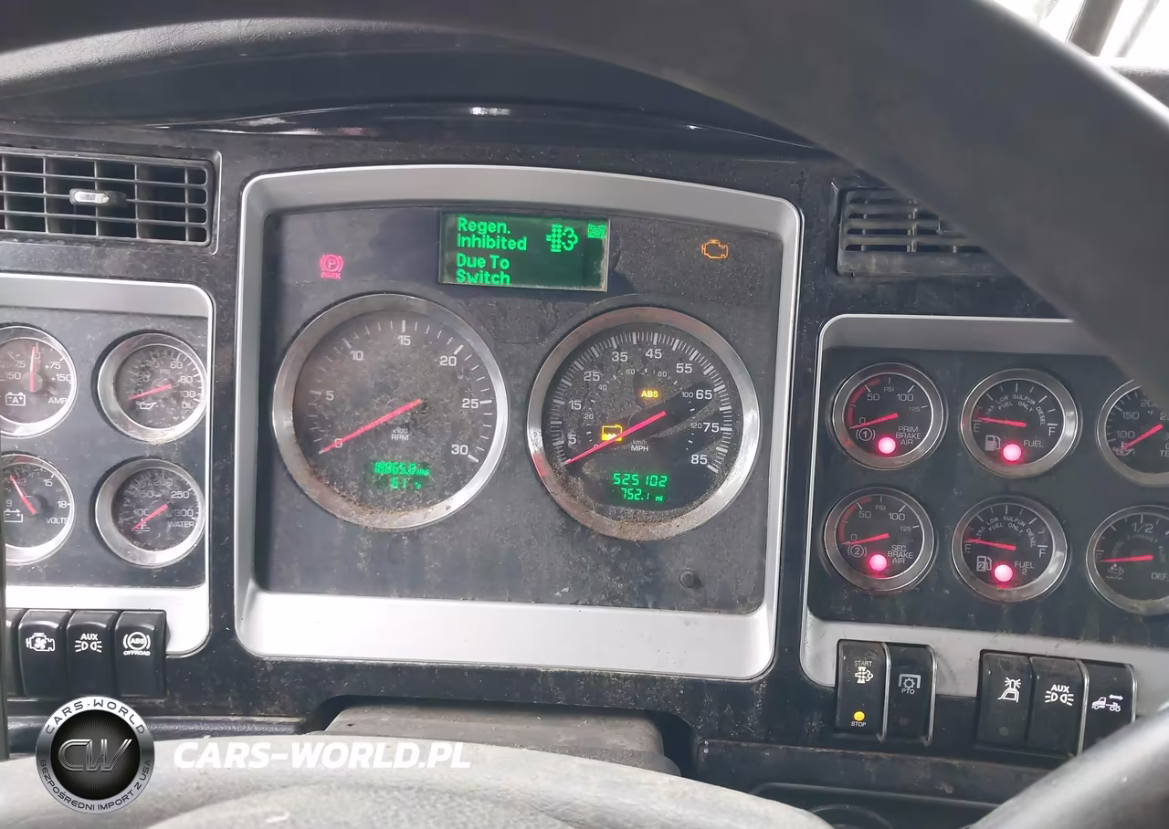 2018 Kenworth W900 VIN:1XKWD40X5JJ219958 - 5