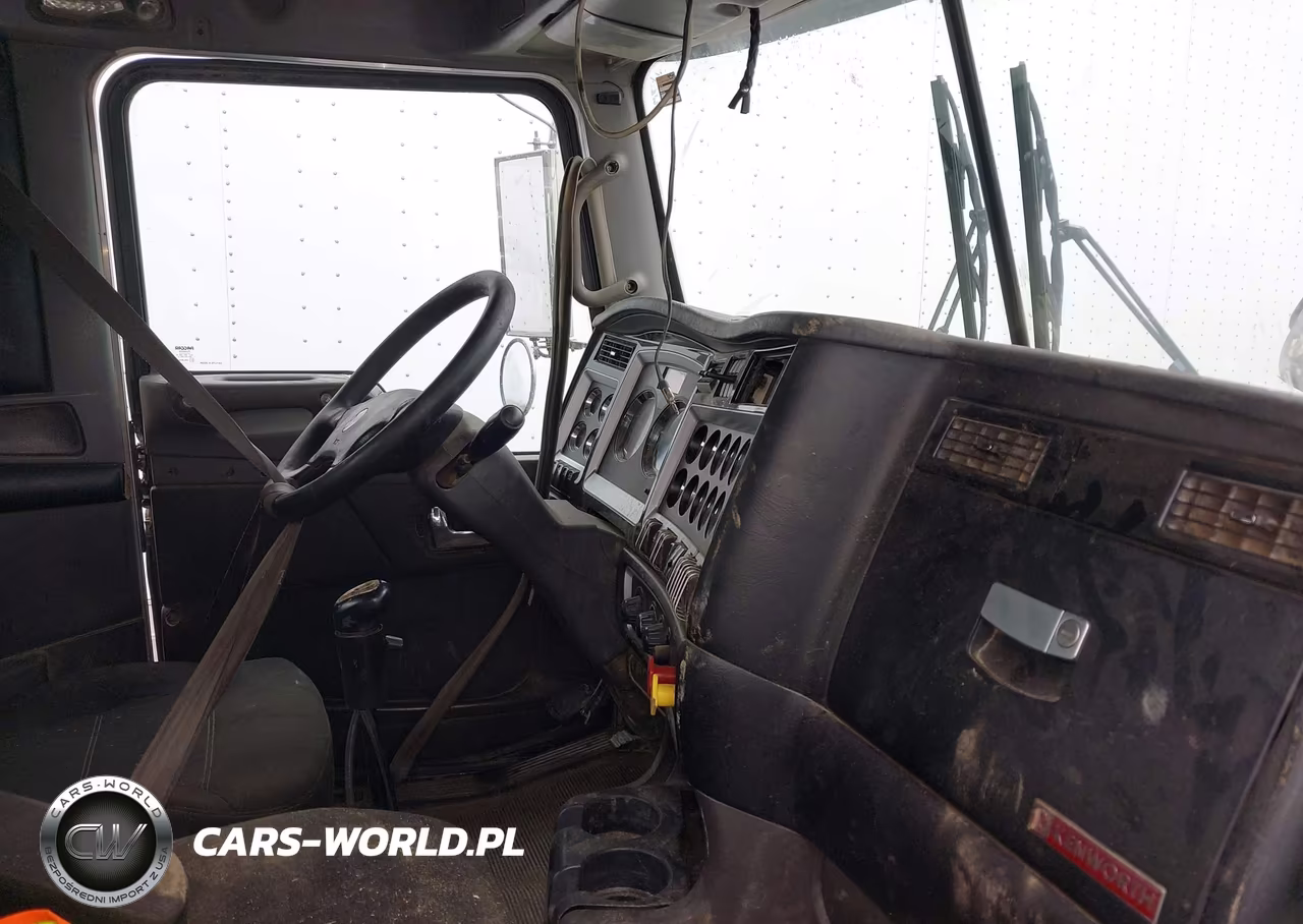 2018 Kenworth W900 VIN:1XKWD40X5JJ219958 - 7