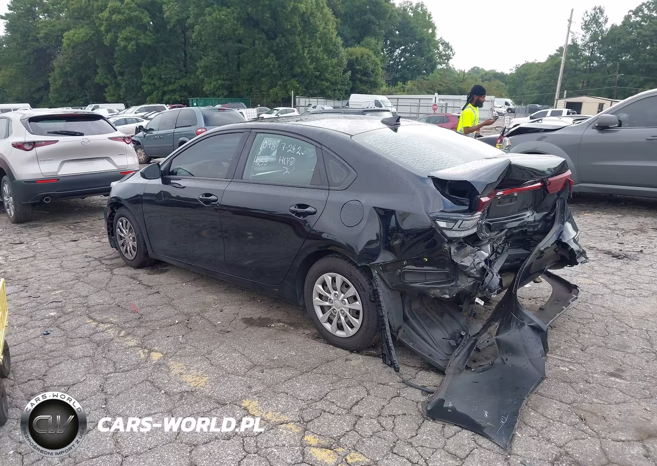 2020 Kia Forte Fe VIN:3KPF24AD1LE184258 - 3