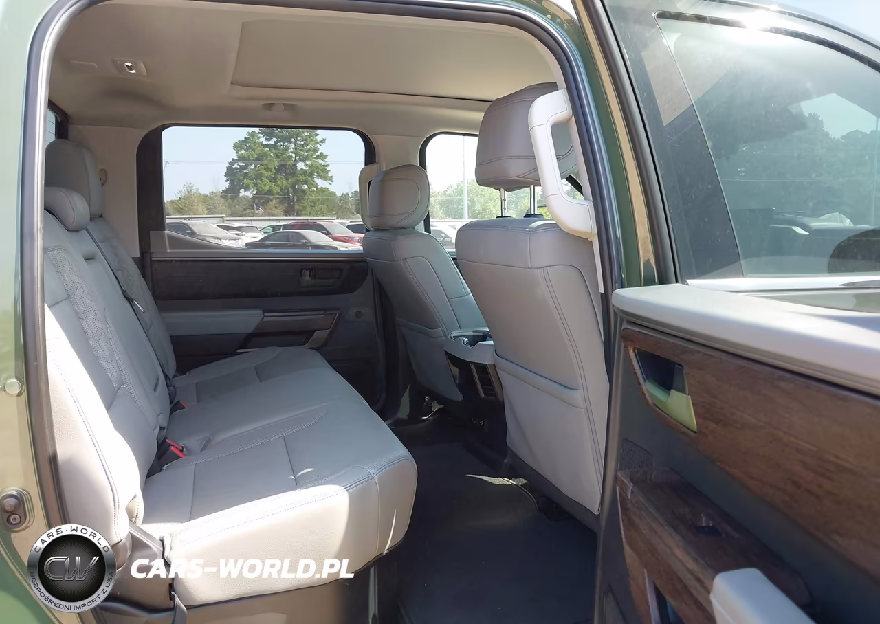 2022 Toyota Tundra Limited VIN:5TFJA5AB1NX004779 - 8