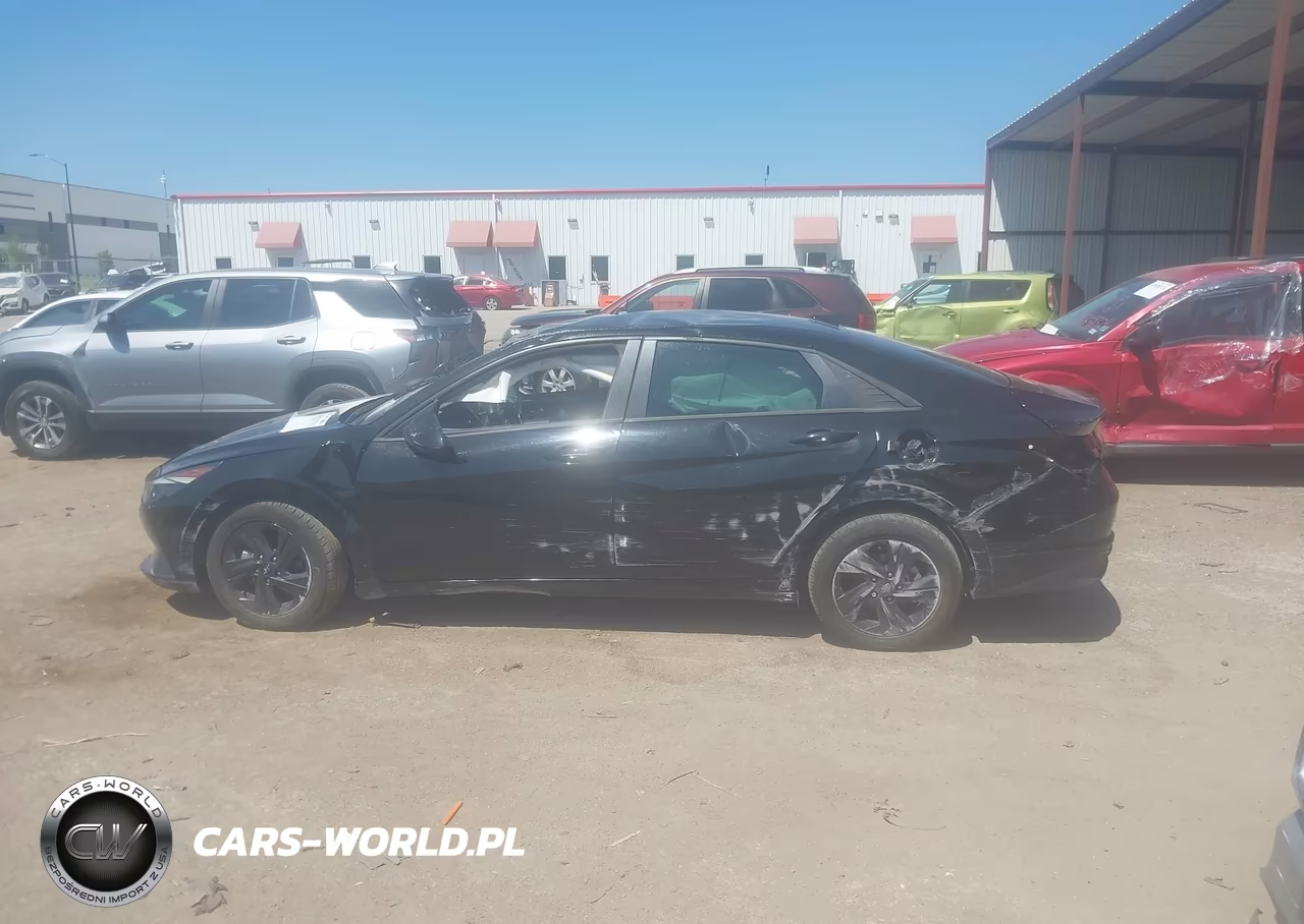 2022 Hyundai Elantra Sel VIN:5NPLS4AG6NH072874 - 13