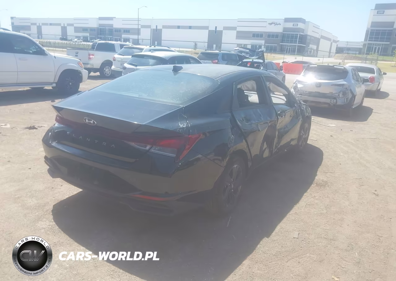 2022 Hyundai Elantra Sel VIN:5NPLS4AG6NH072874 - 4