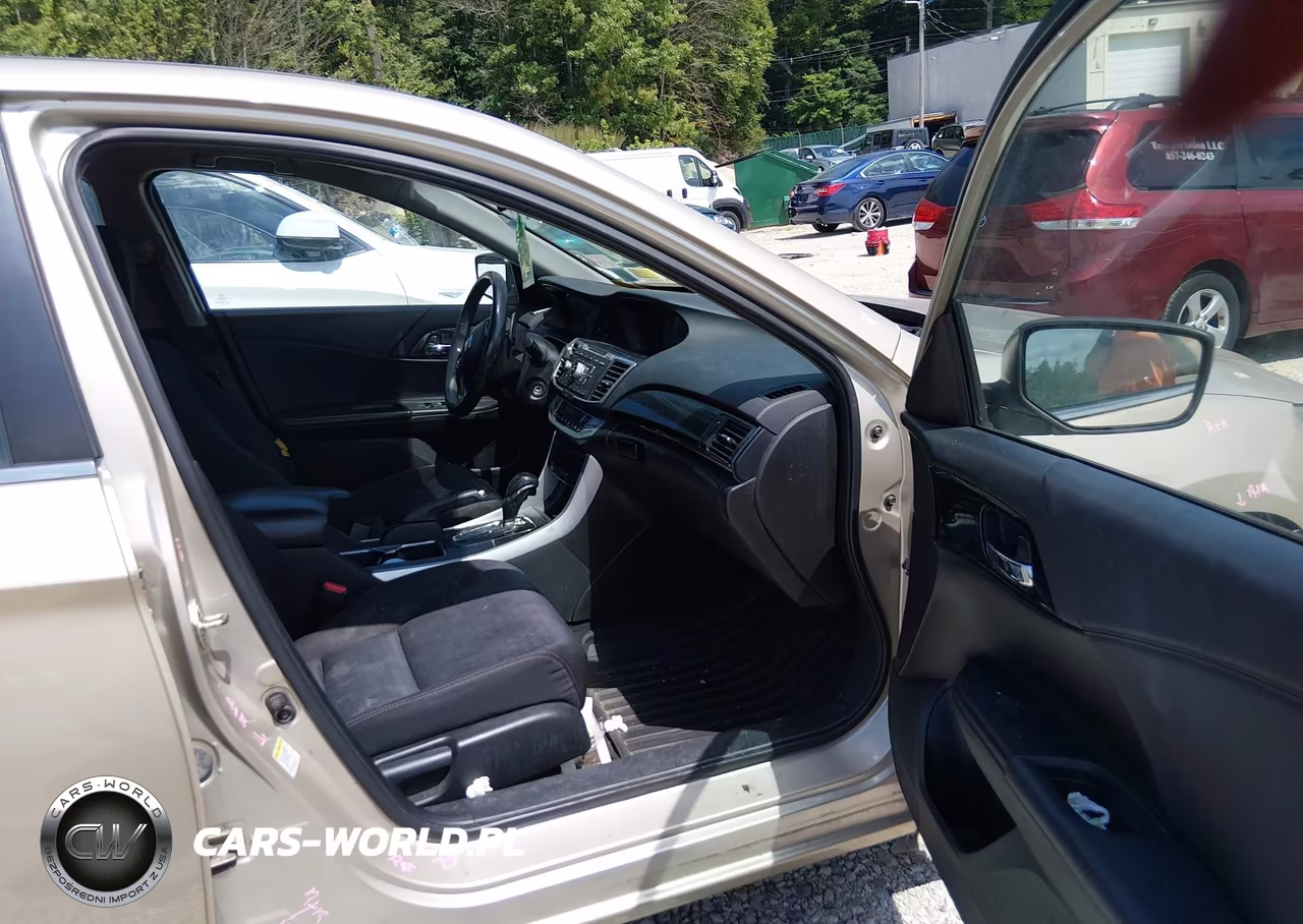 2015 Honda Accord Sport VIN:1HGCR2F53FA252010 - 5