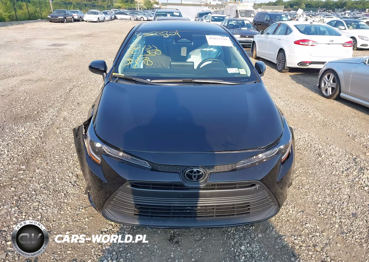 2026 Toyota Corolla Le VIN:5YFB4MDE5TP443409 - 12