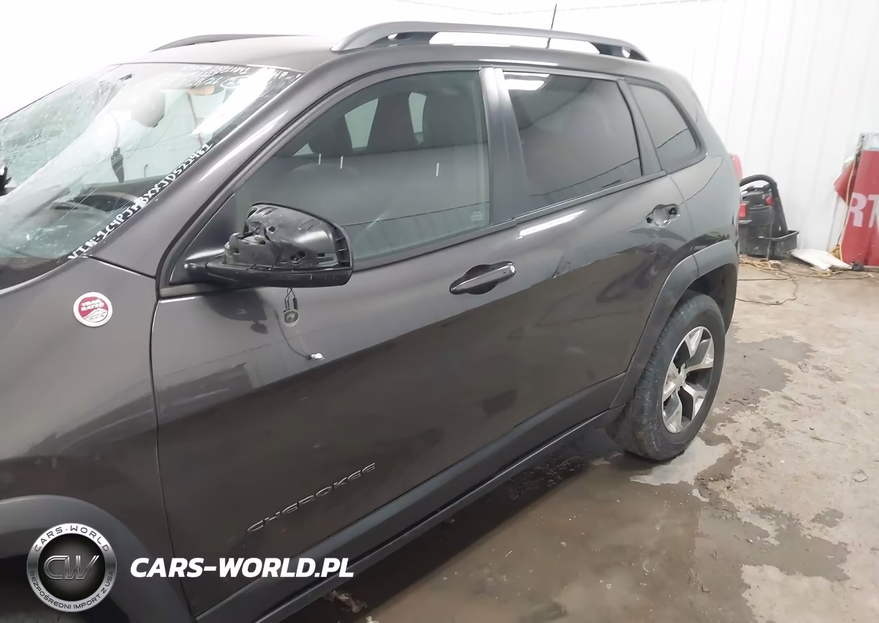 2018 Jeep Cherokee Trailhawk 4X4 VIN:1C4PJMBXXJD522481 - 17