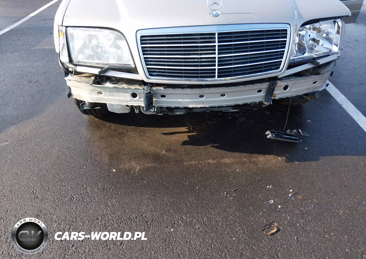 1999 Mercedes-Benz S 320 VIN:WDBGA33G2XA419721 - 6