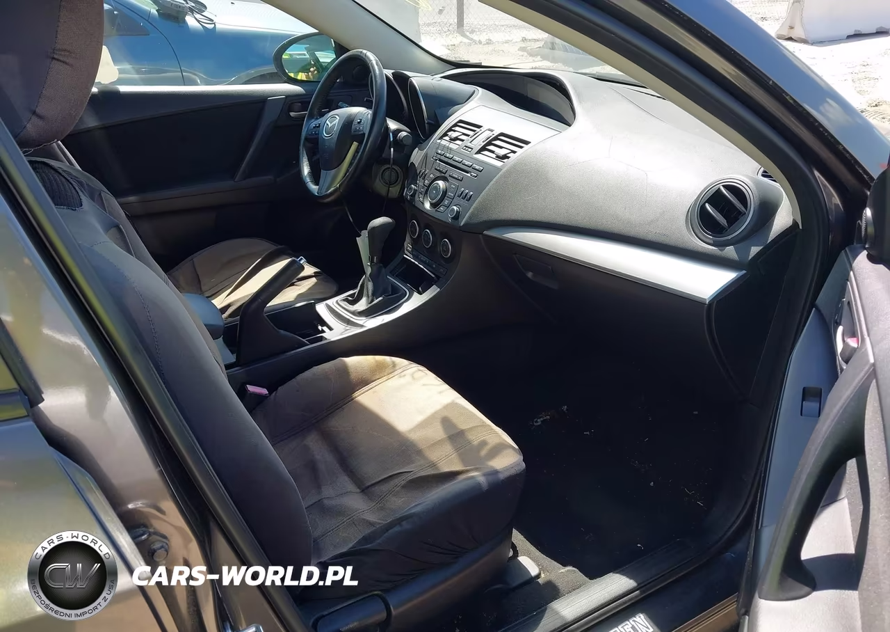2013 Mazda Mazda3 I Touring VIN:JM1BL1V78D1739581 - 5