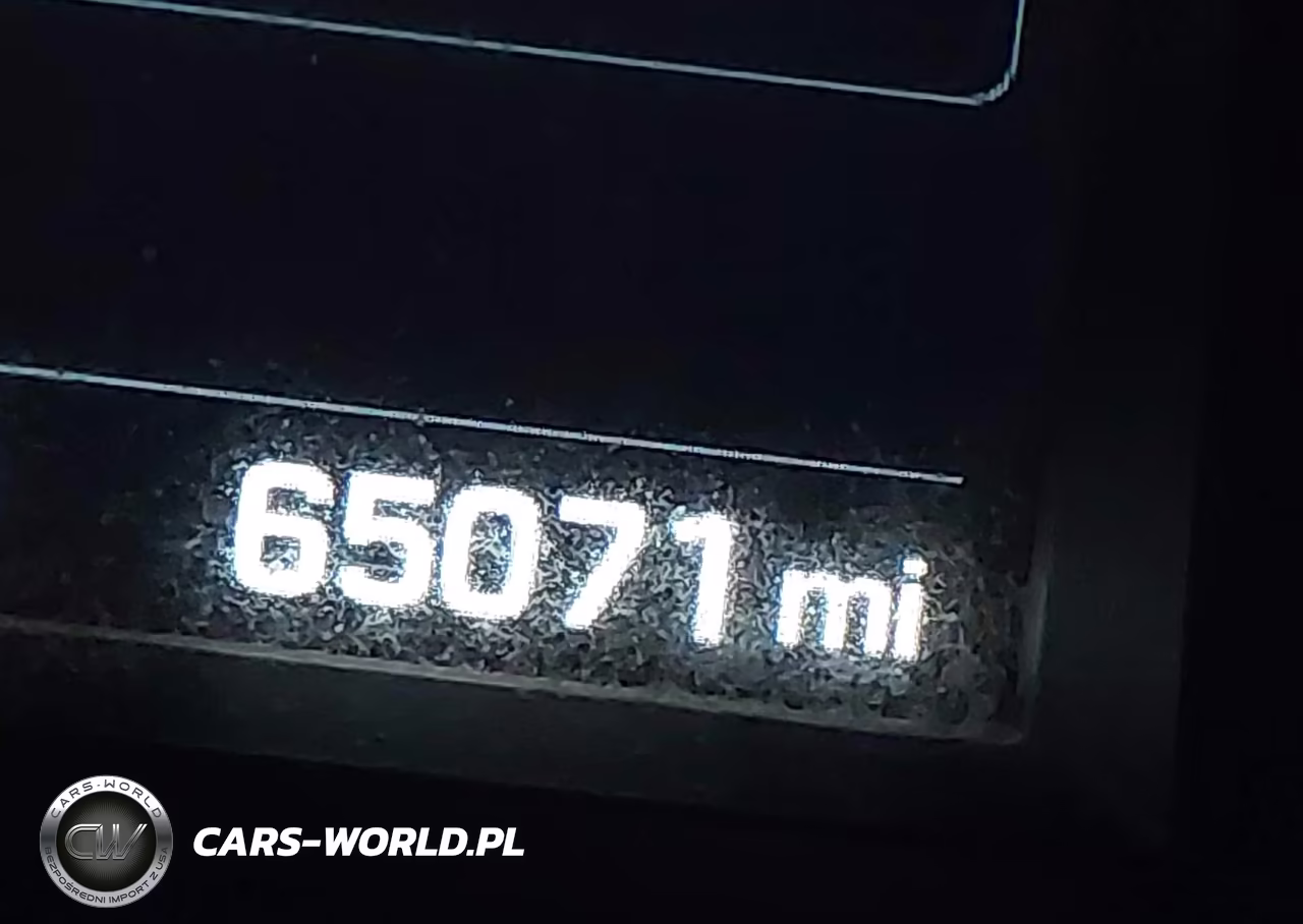 2018 Hyundai Santa Fe Sport 2.4L VIN:5XYZU3LB2JG520089 - 15