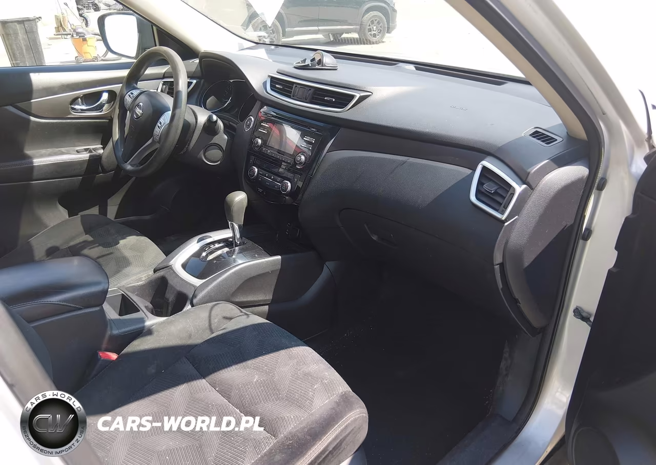 2015 Nissan Rogue Sv VIN:5N1AT2MV6FC818056 - 5
