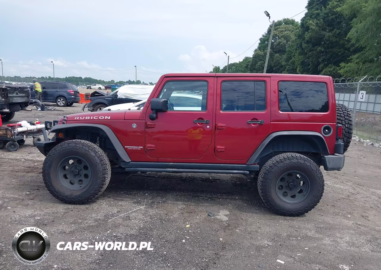 2013 Jeep Wrangler Unlimited Rubicon VIN:1C4HJWFG1DL527394 - 15