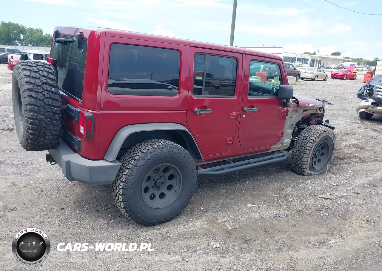 2013 Jeep Wrangler Unlimited Rubicon VIN:1C4HJWFG1DL527394 - 4