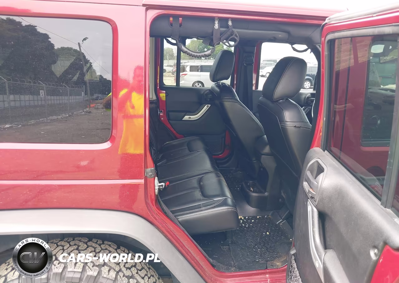 2013 Jeep Wrangler Unlimited Rubicon VIN:1C4HJWFG1DL527394 - 8