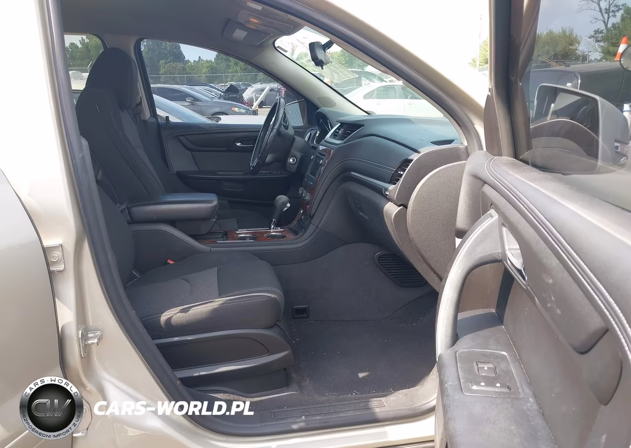 2013 Chevrolet Traverse Lt VIN:1GNKVGKD8DJ175056 - 5