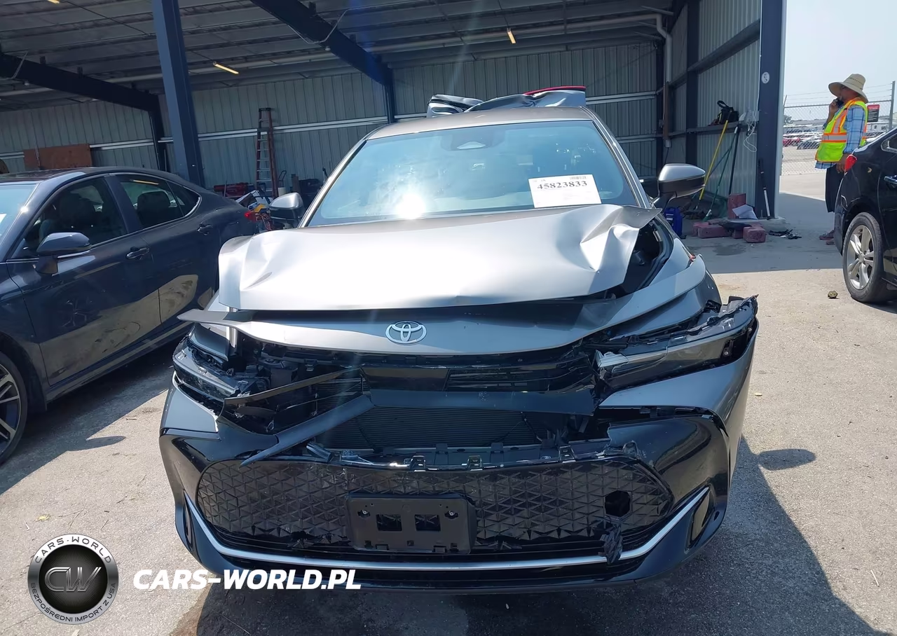 2023 Toyota Crown Xle VIN:JTDAAAAF4P3014017 - 13