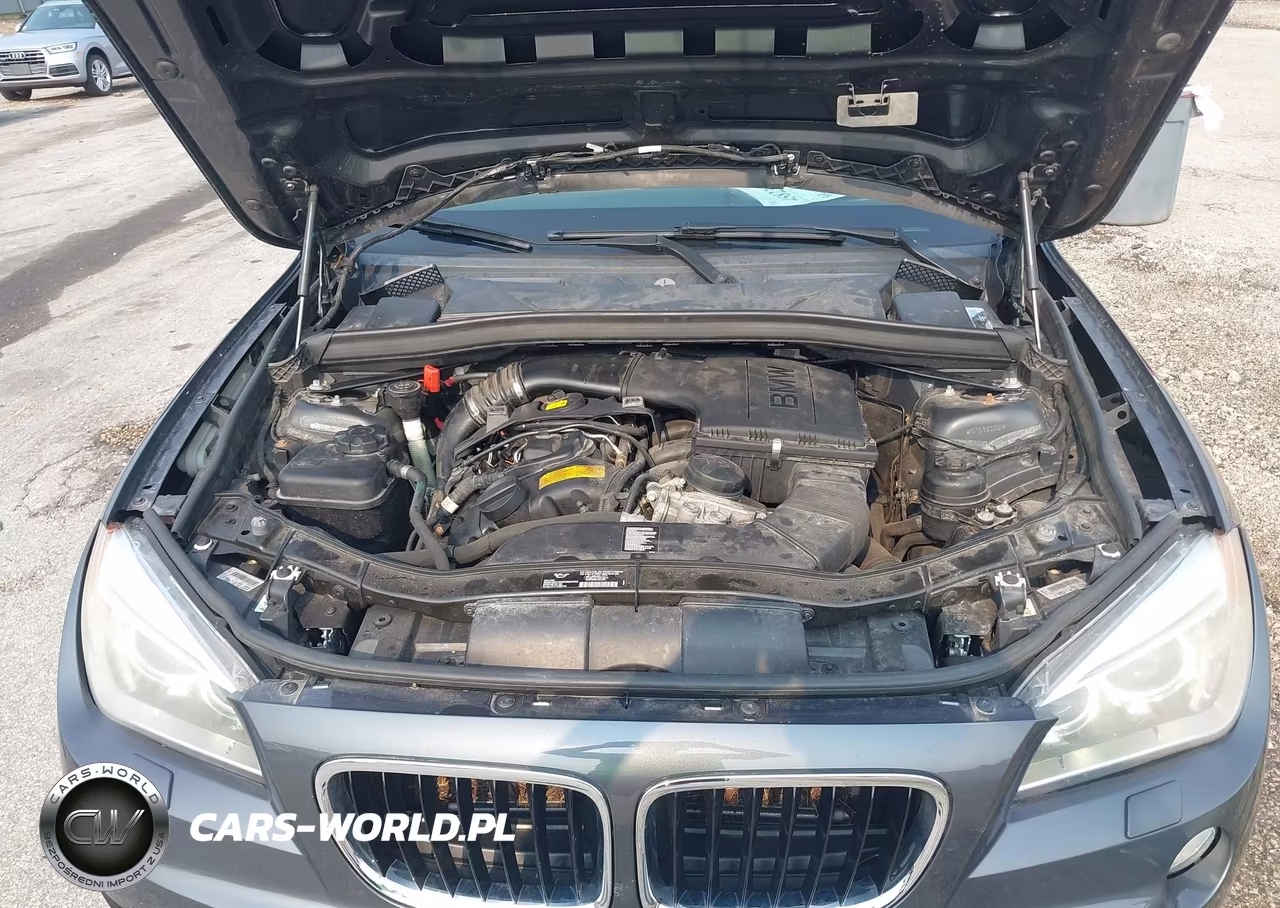 2014 BMW X1 xDrive35I VIN:WBAVM5C59EVV92567 - 10