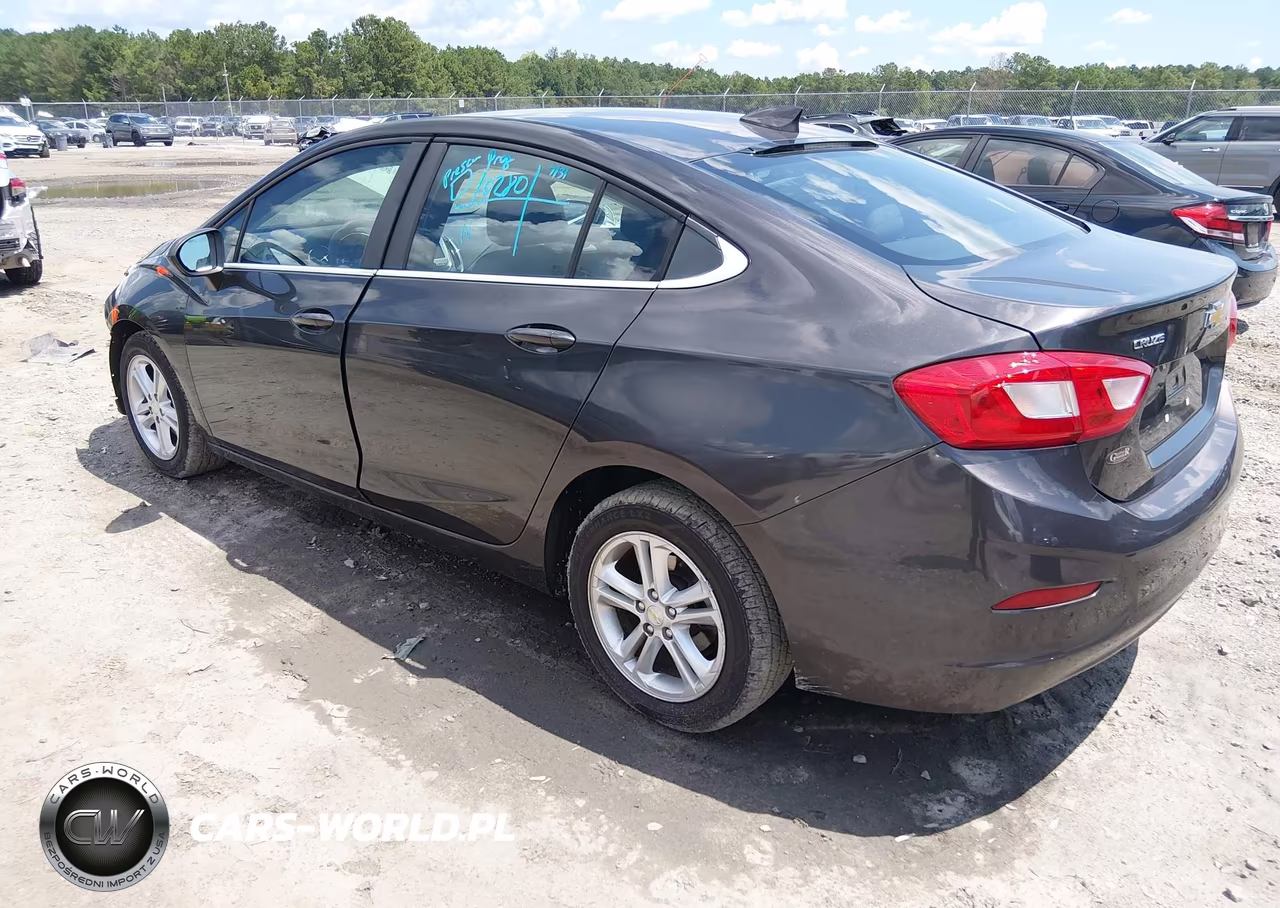 2017 Chevrolet Cruze Lt Auto VIN:1G1BE5SM2H7205628 - 3
